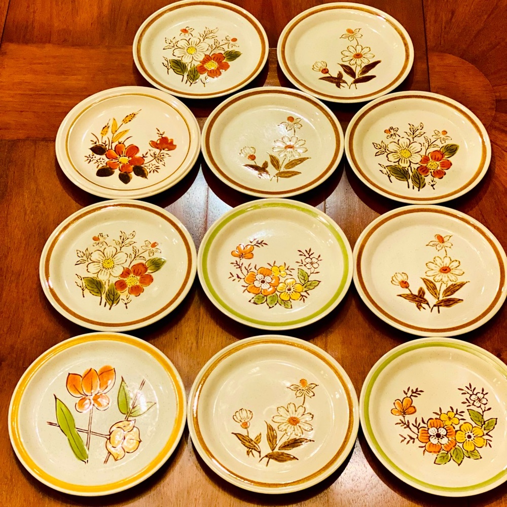 11 Side MCM Plates INCLUDED in this listing!
